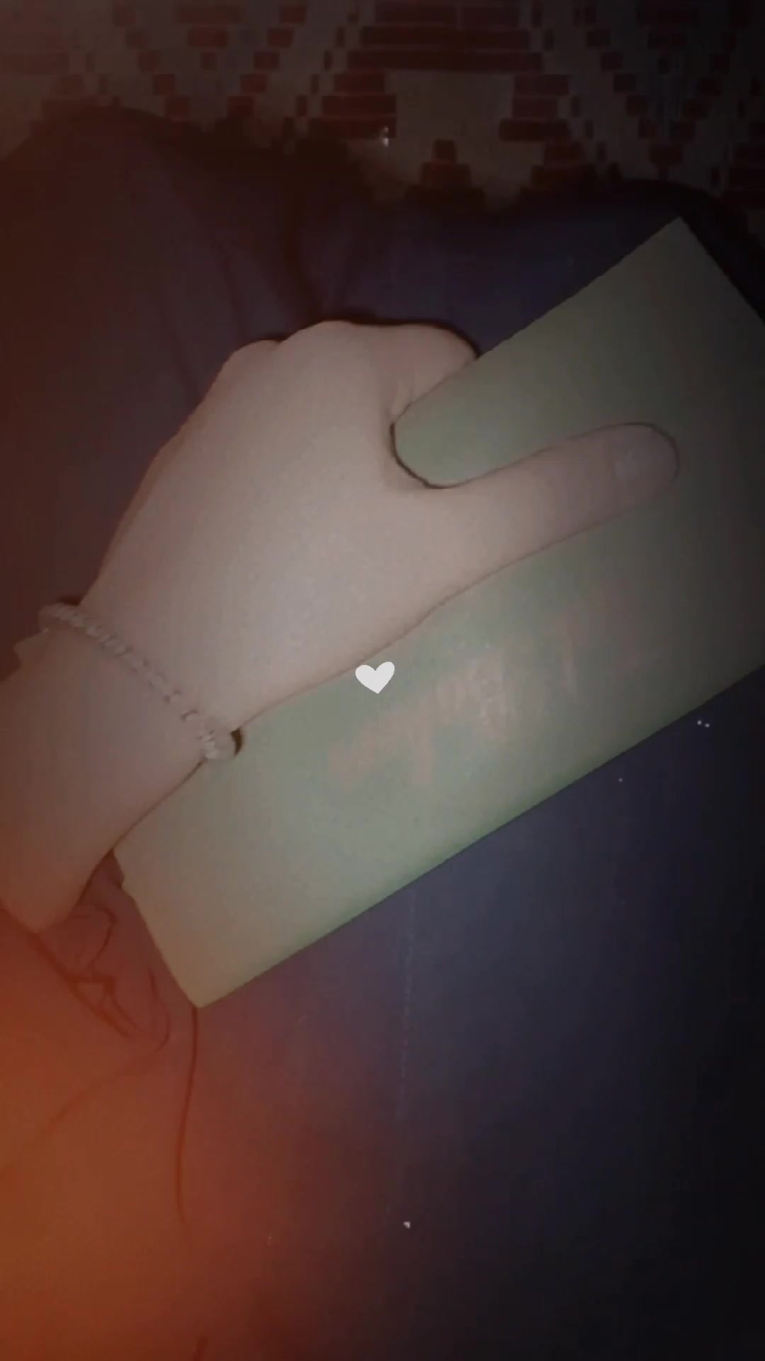 @Angel🦋