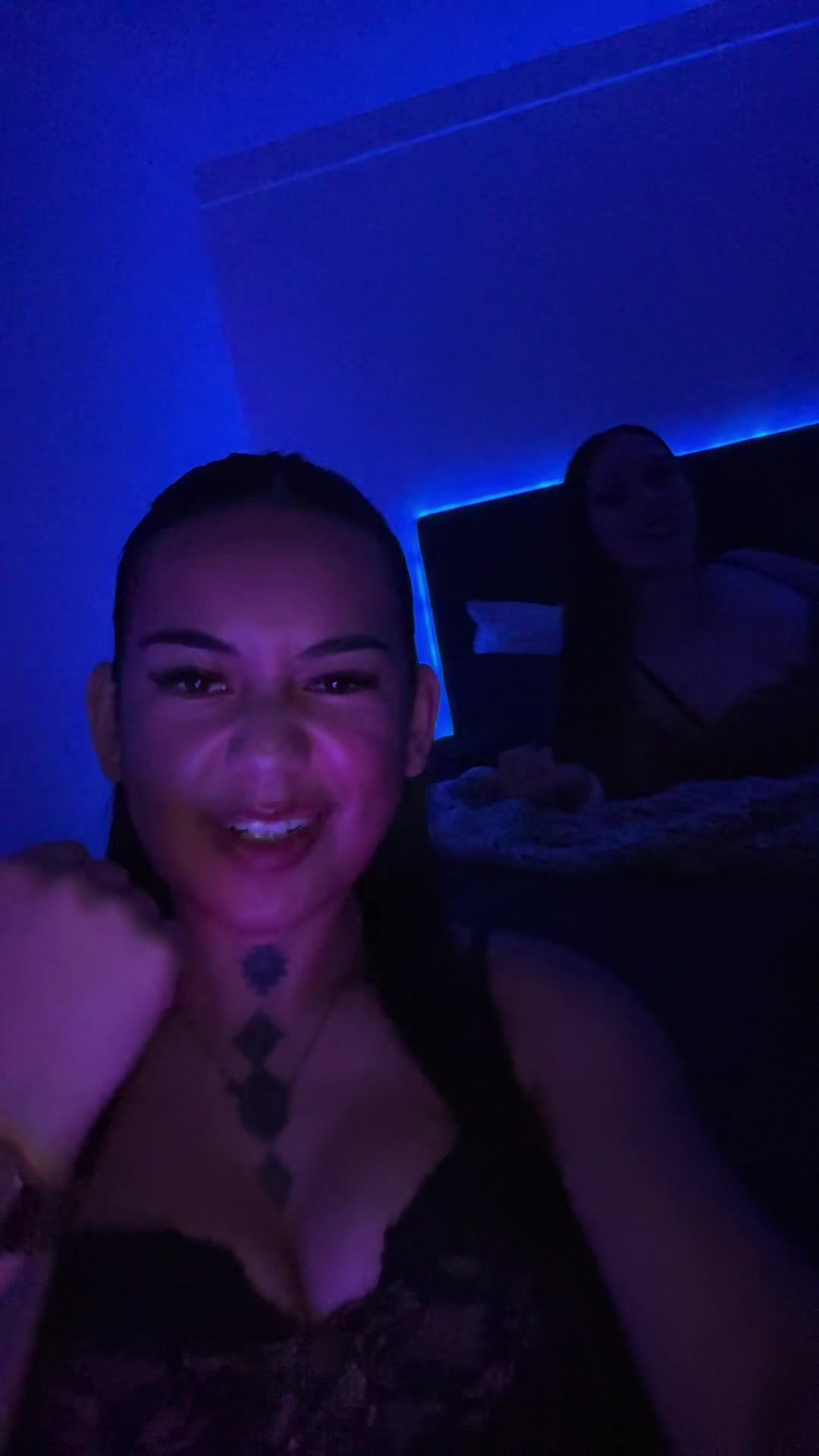 @jaahzel.pt