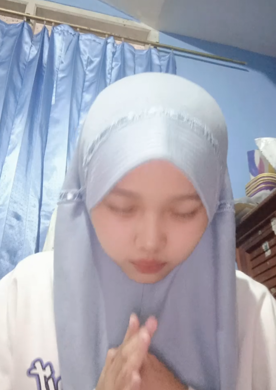 @Leyraa