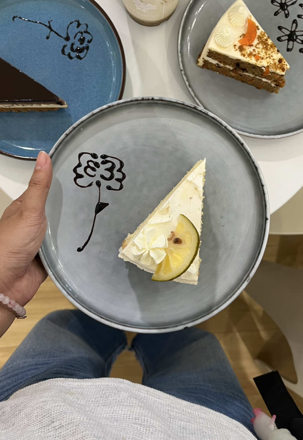 @Jayrene | food & travel