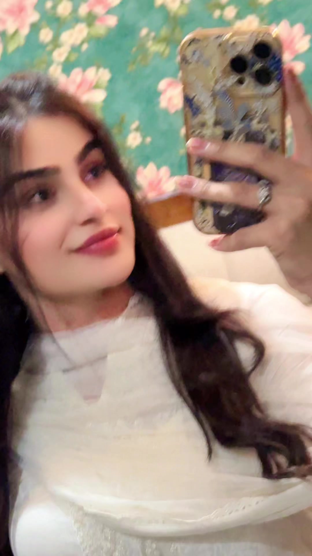 @Alizay0900