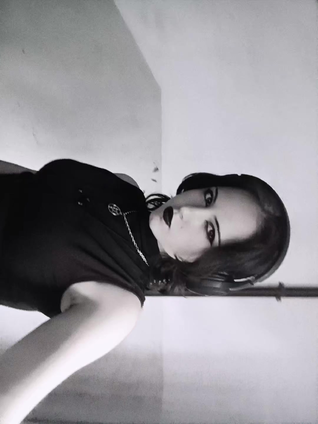 @◄✯raven✯►