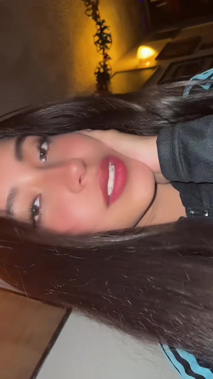 @anniedayane