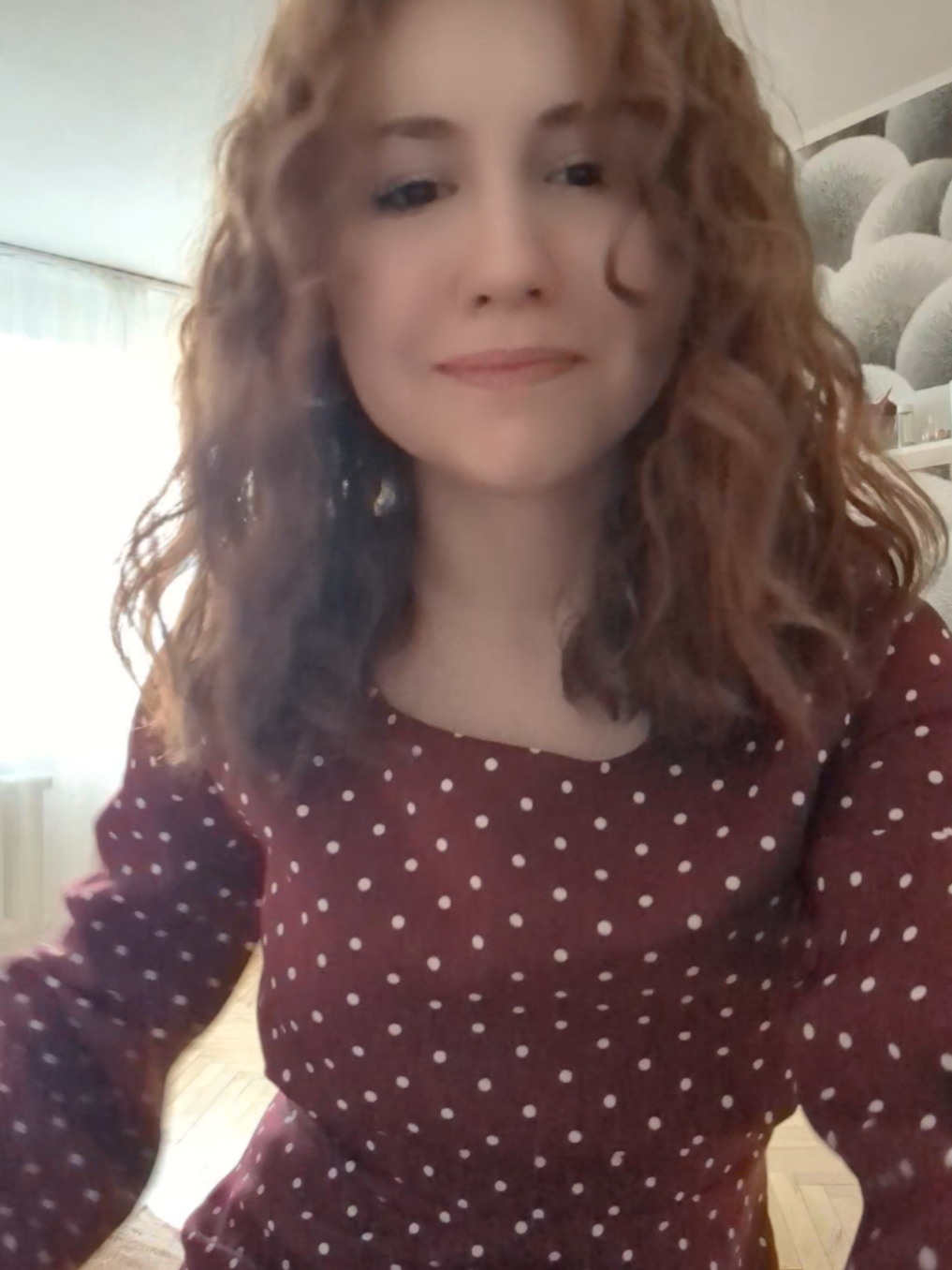 @аня