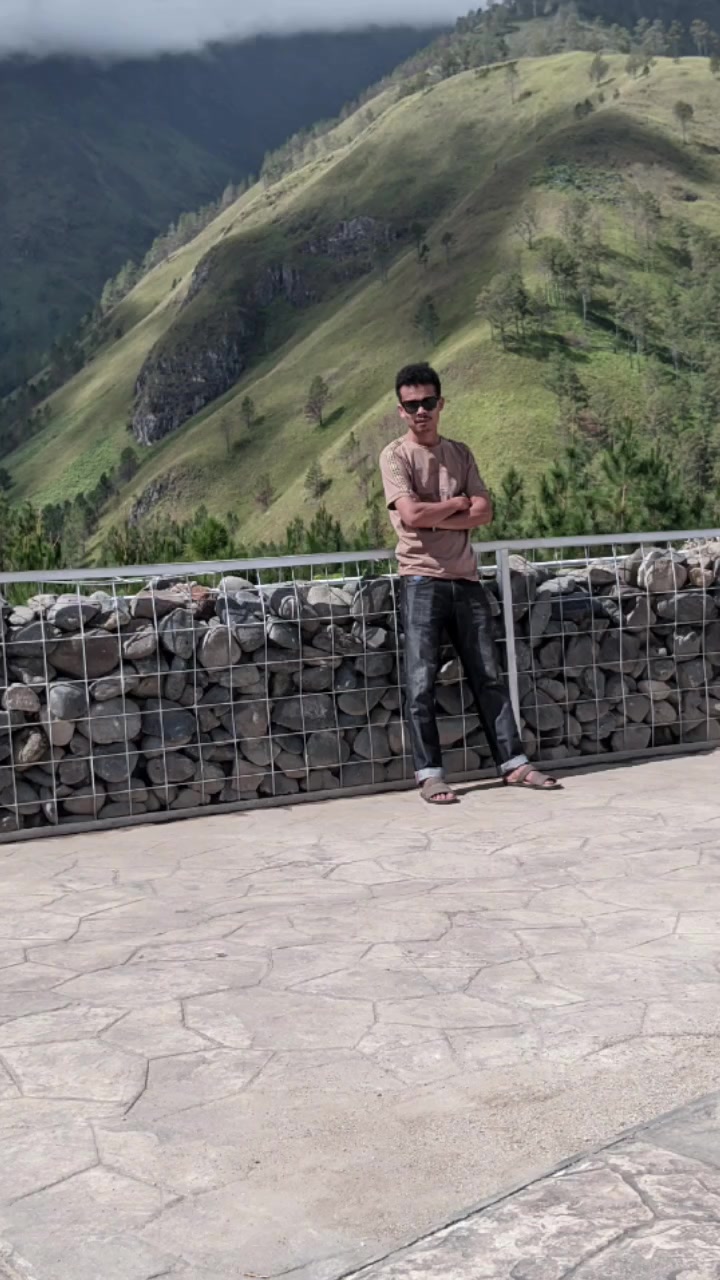 @truk Sumbar Hedon