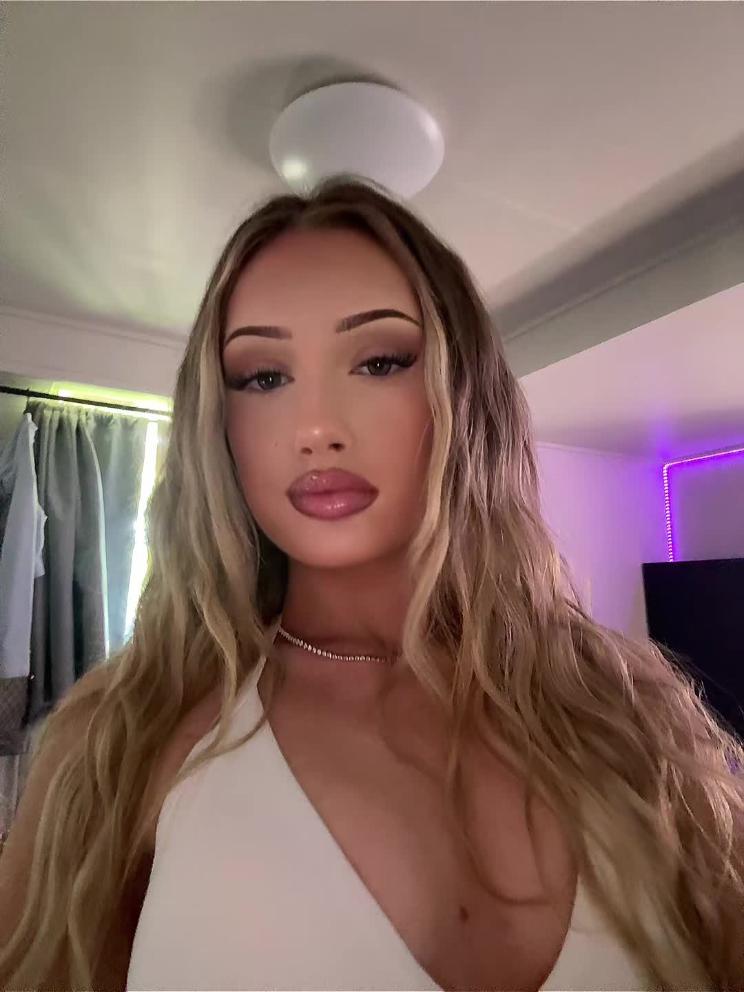 @jazmynjaydee