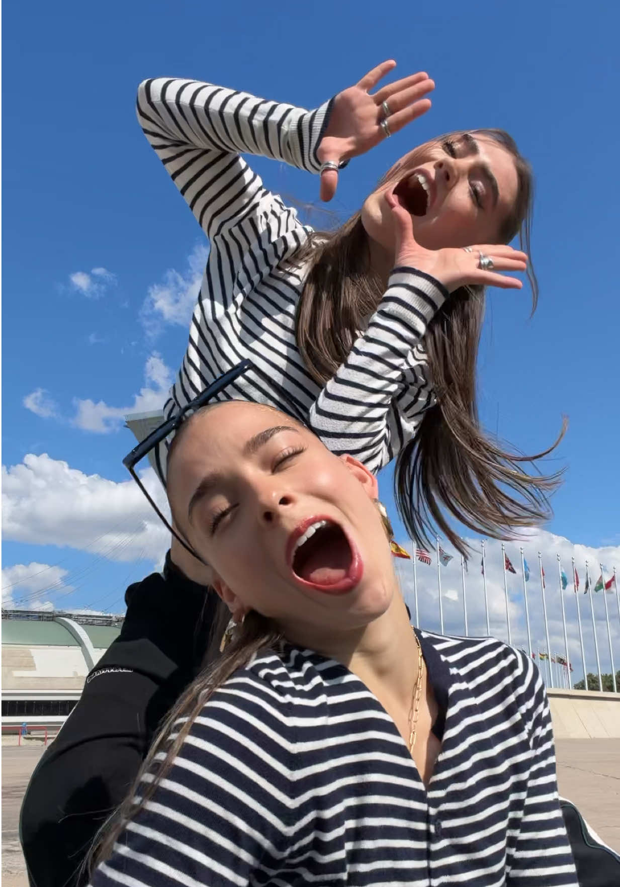 @Beginsisters Official