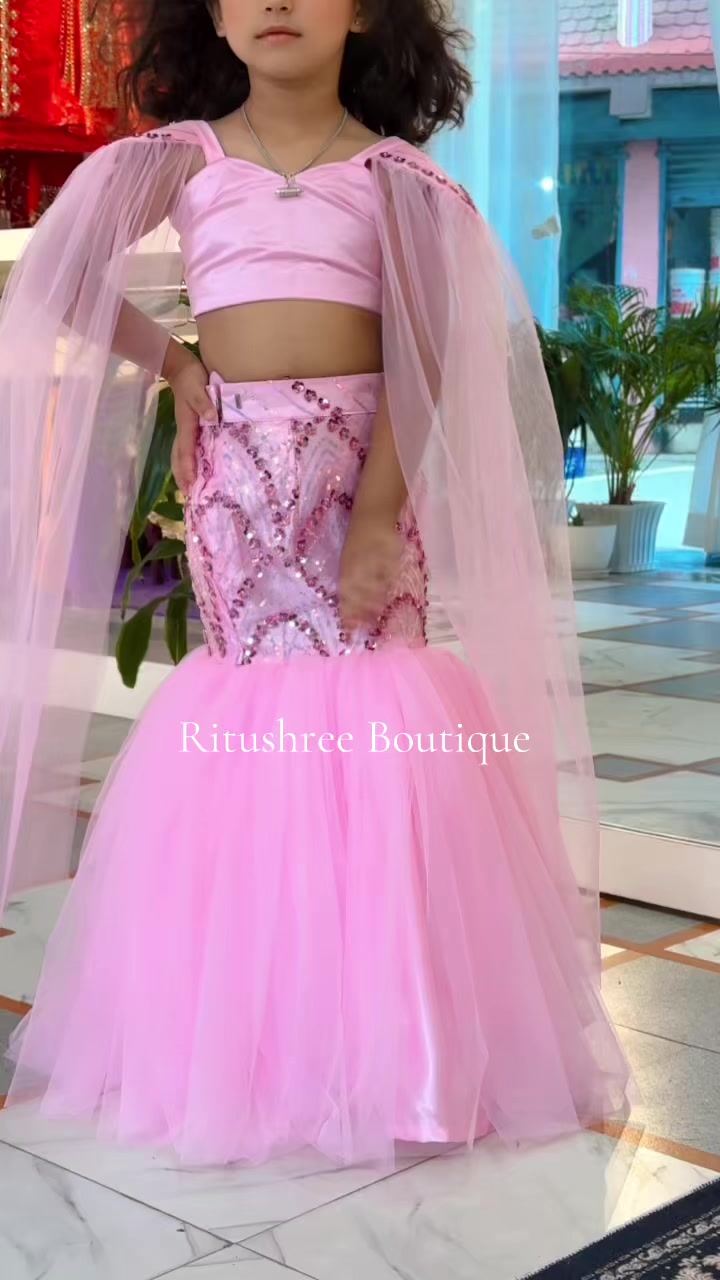 @ritushree boutique