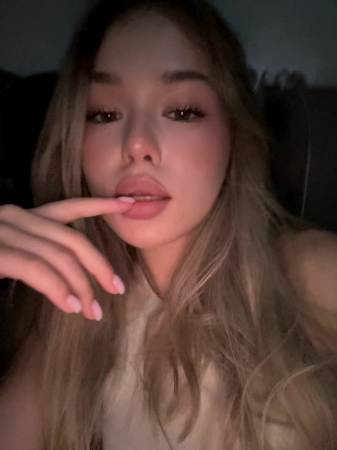 @23:23