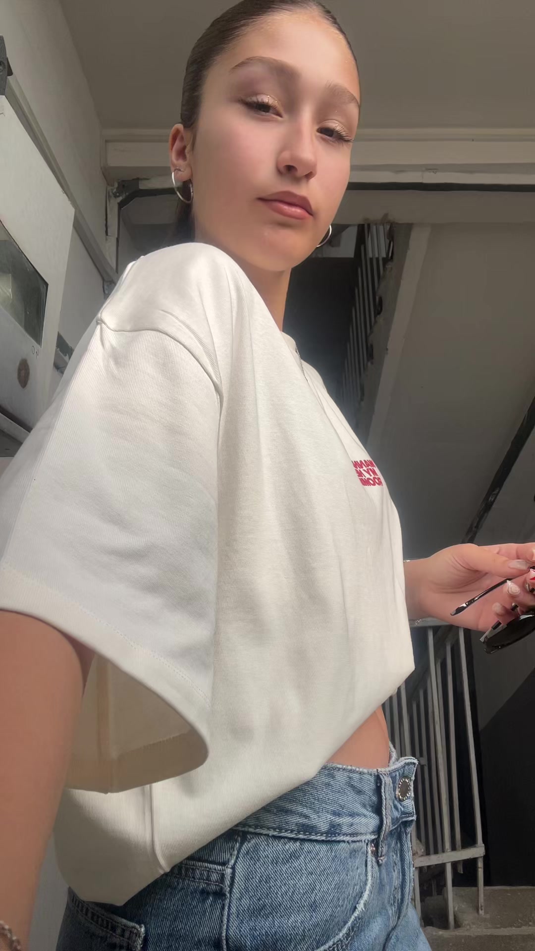 @M