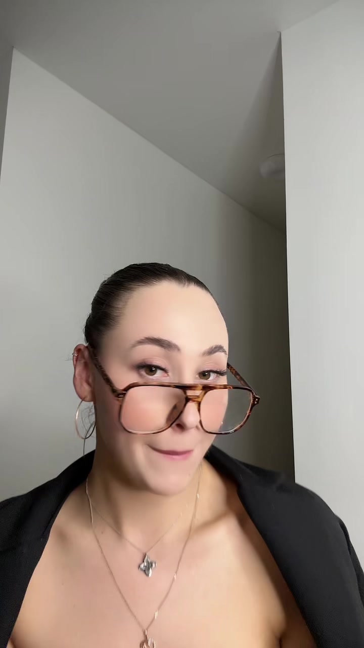 @VIKA LITVINOVA