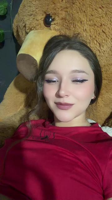 @Yulaipza_