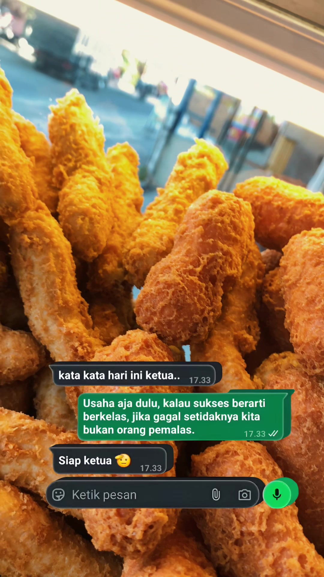 @OtakOtakCrispyRasya