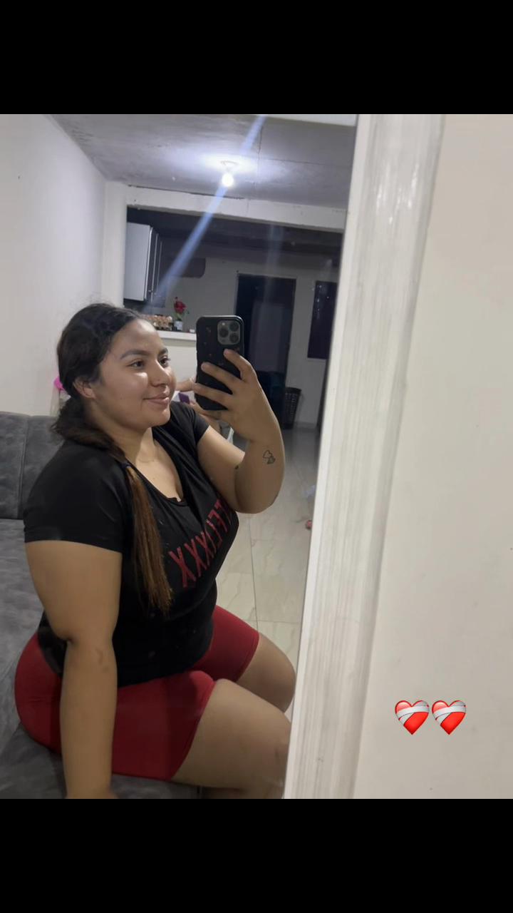 @Andreita velez