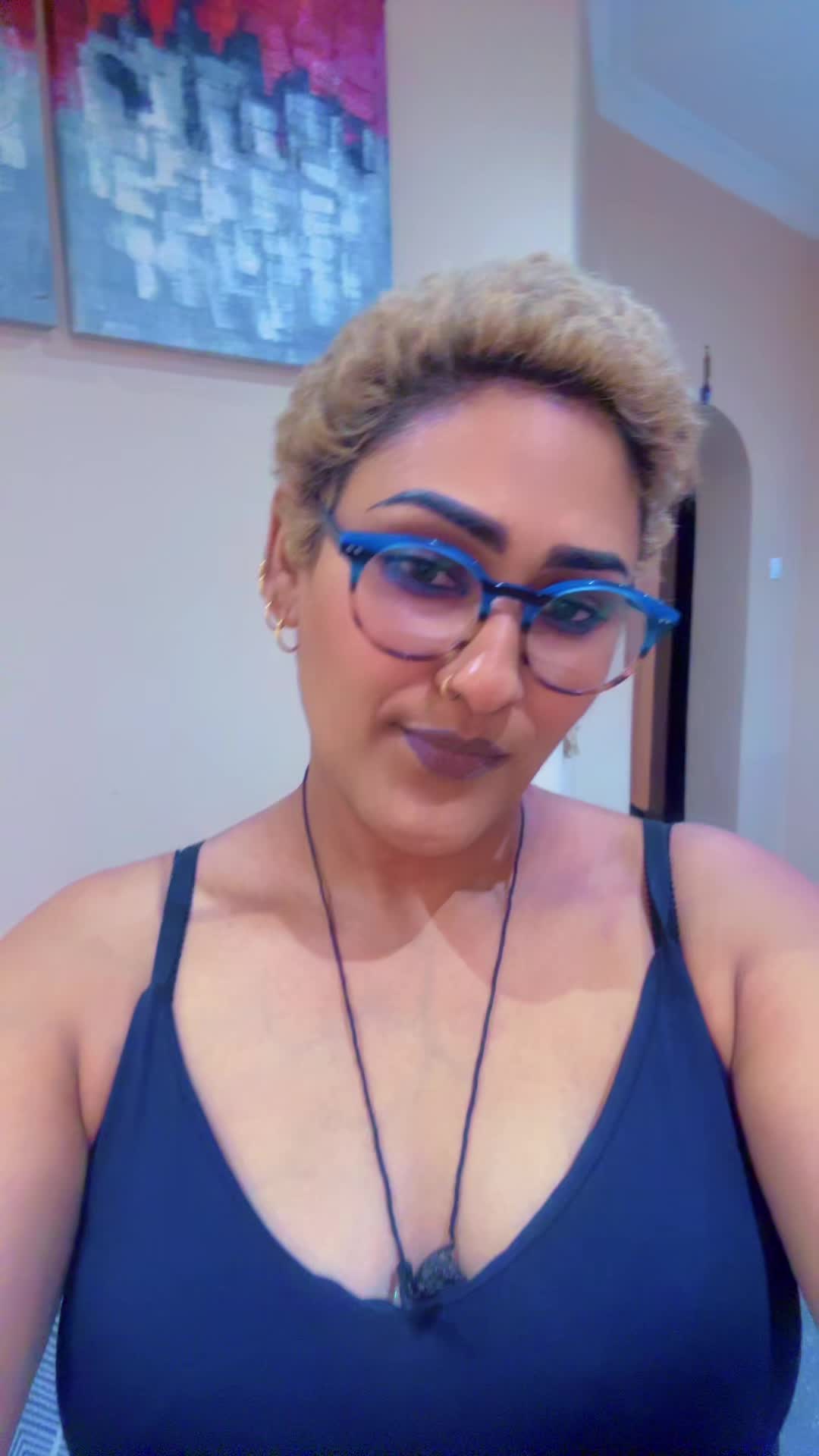 @Maria Nikolantu