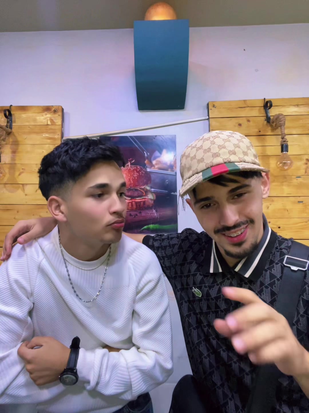 @Redaaa🤍👑