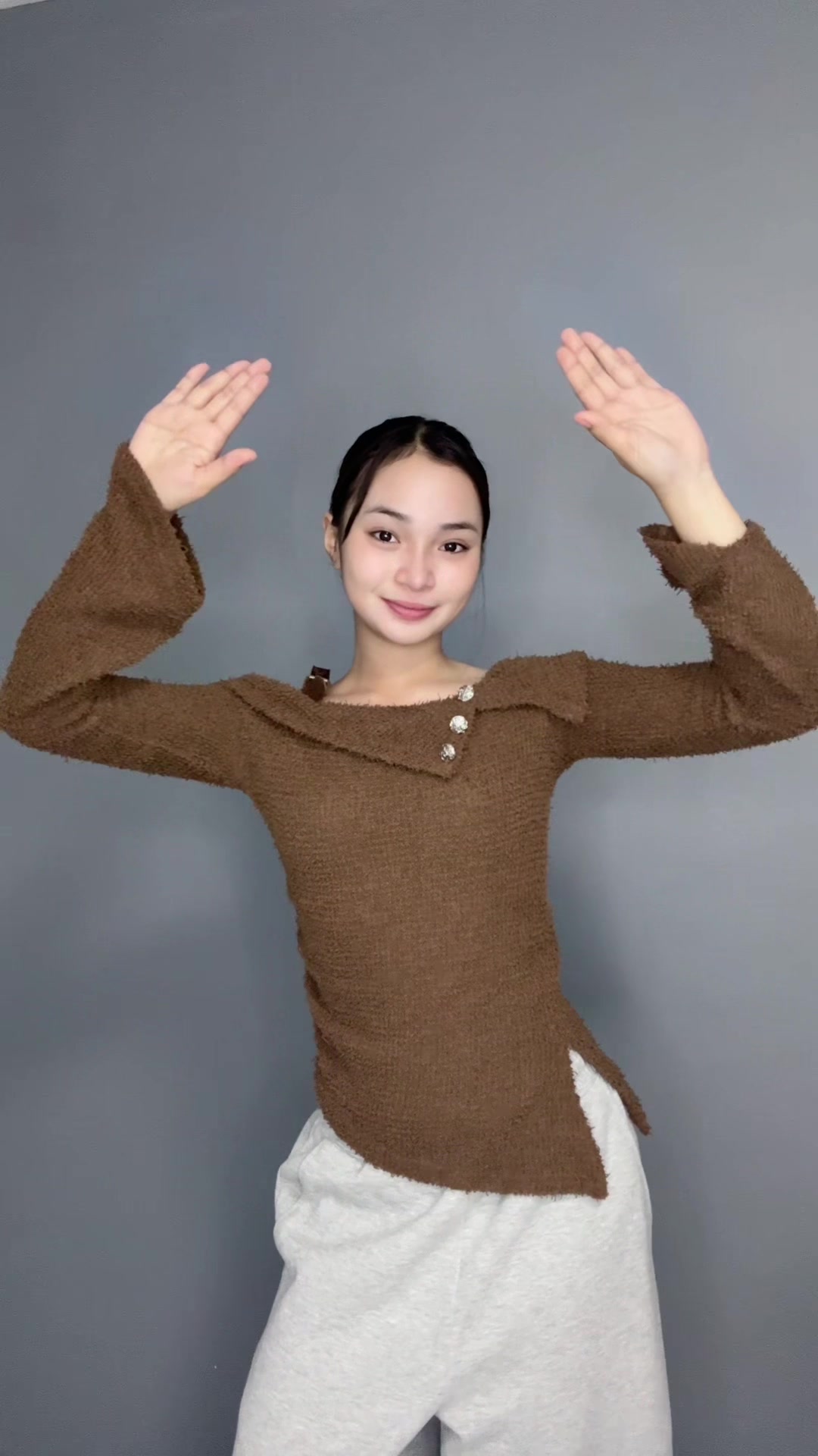 @Elahh