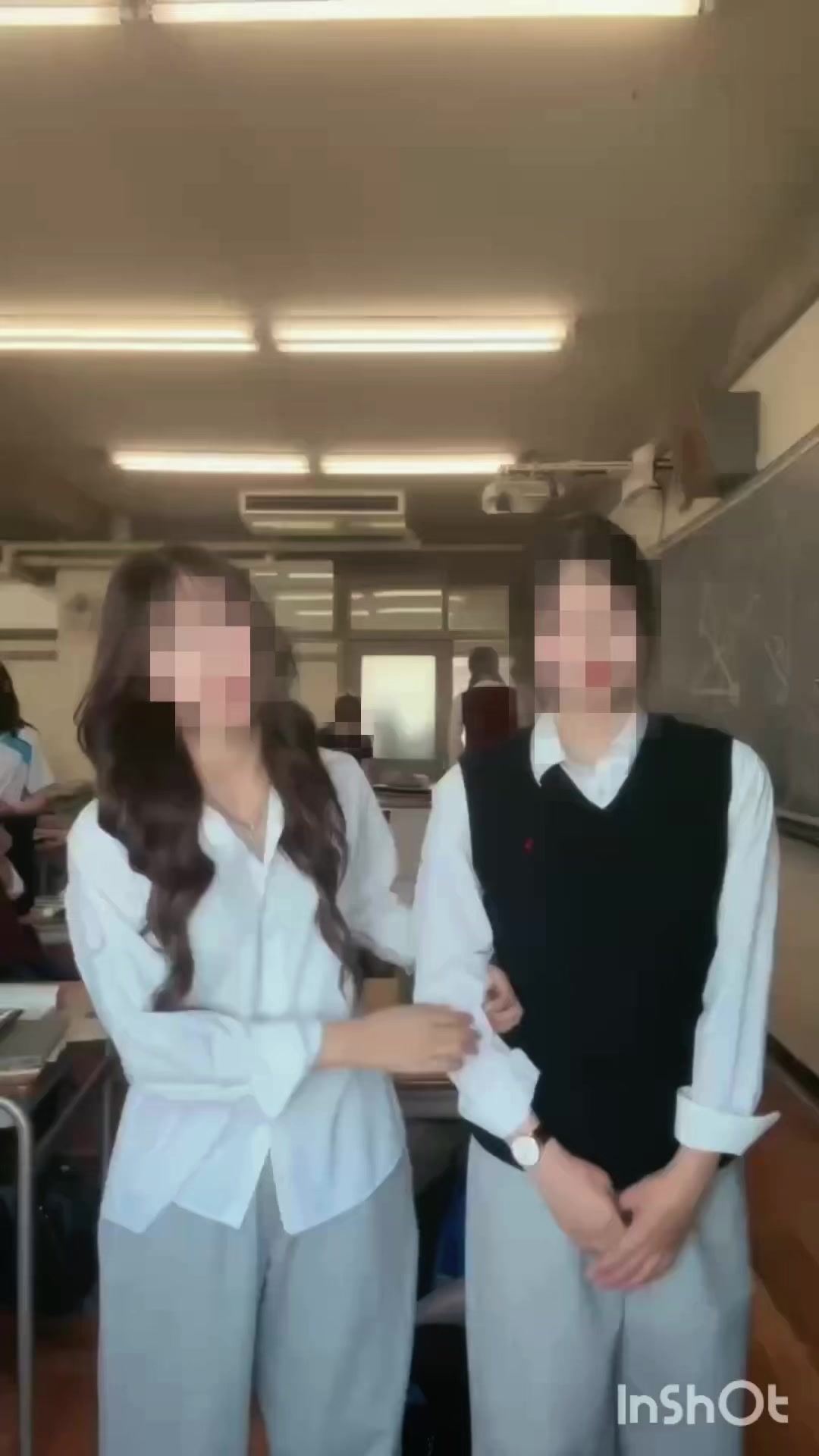 @𝑨𝒀𝑨𝑵𝑨