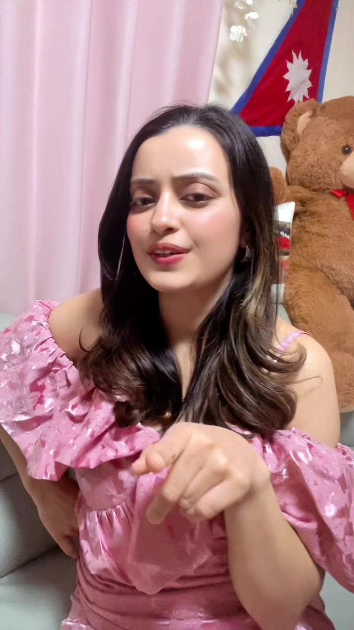 @Manishathapa🦚🦚🌹🌷