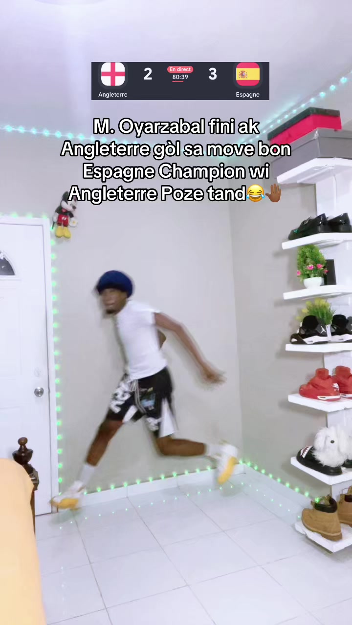 @Ꭵððððððððâ°