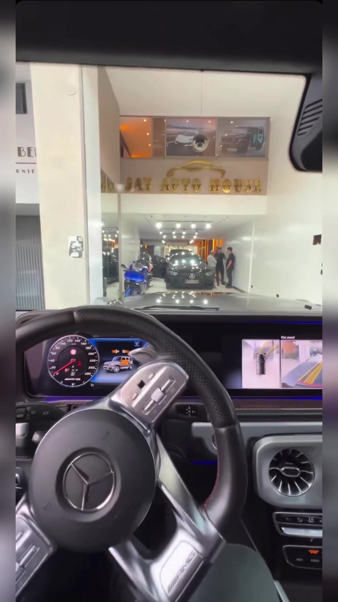 @Voiture De Luxe