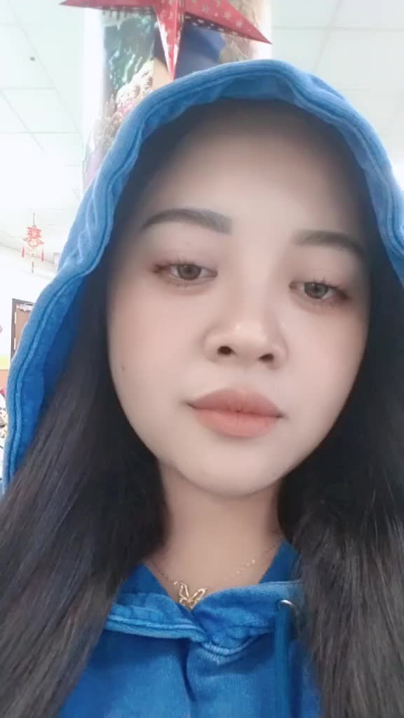 @Dewi Kitty🍑