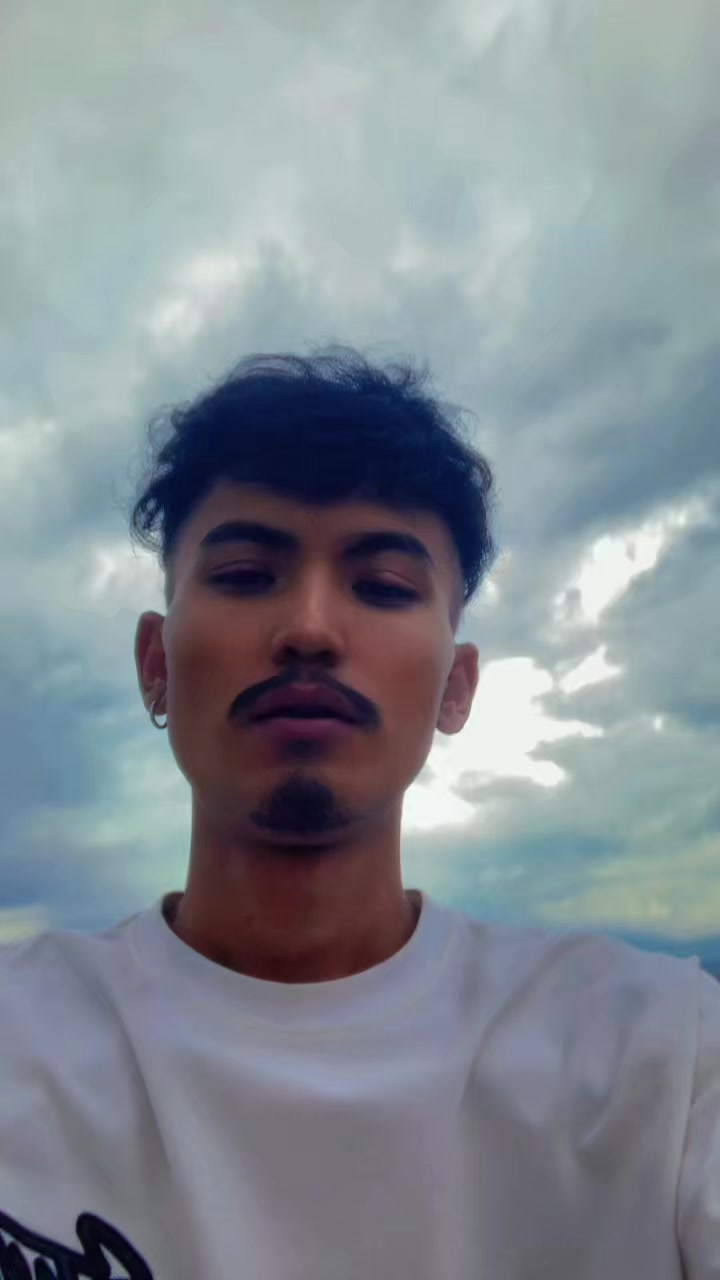 @Likeesh Tamang