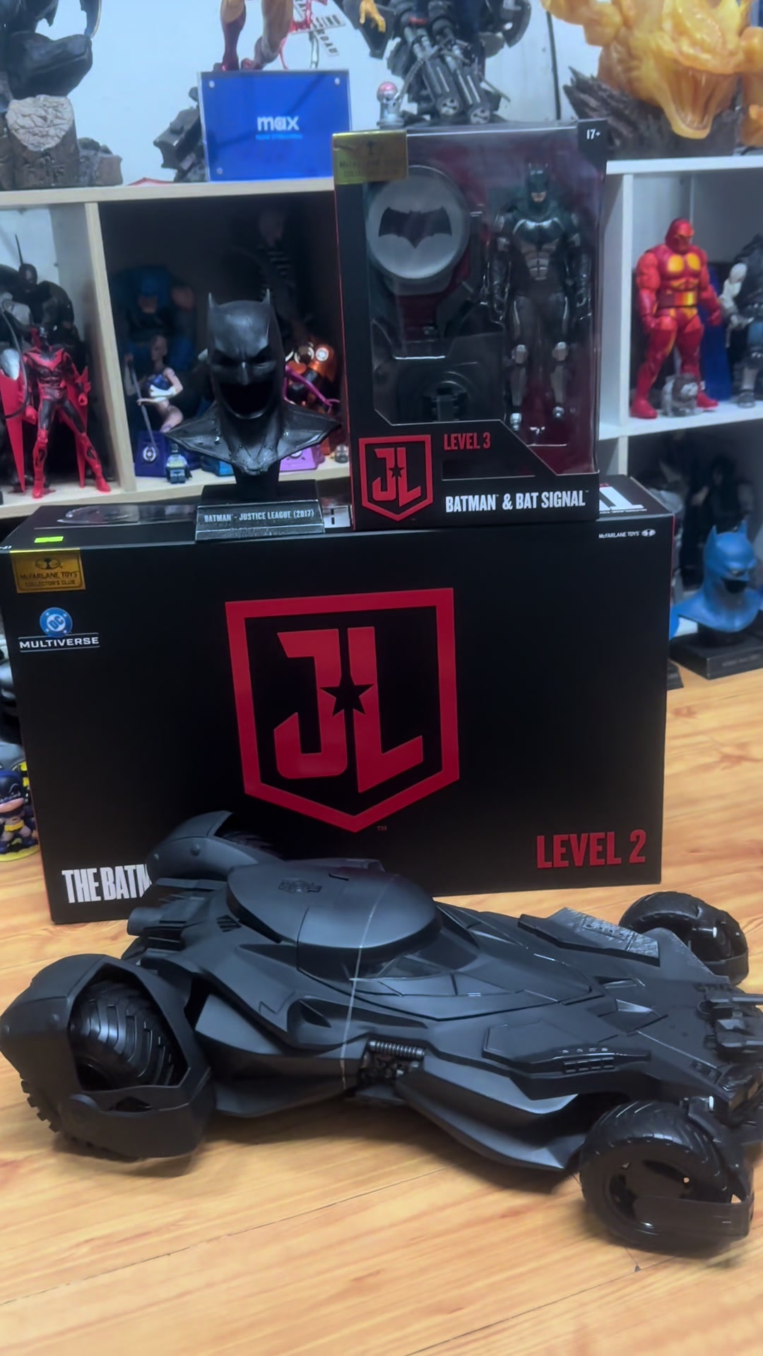 @Axiom Figure
