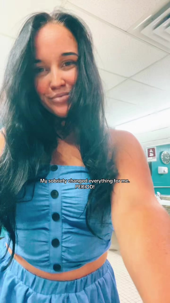 @ThatGirlJustNotYours😈