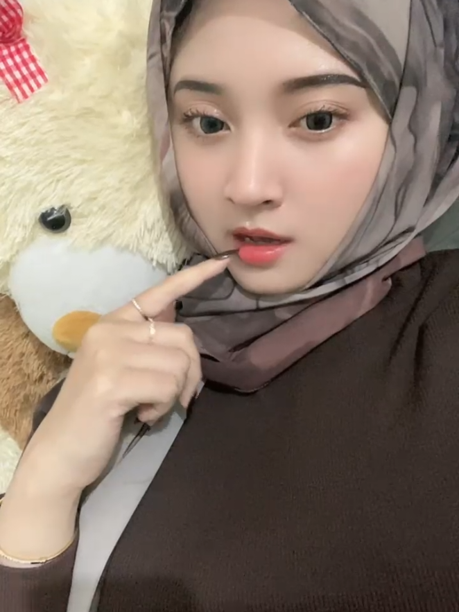 @kailaaura