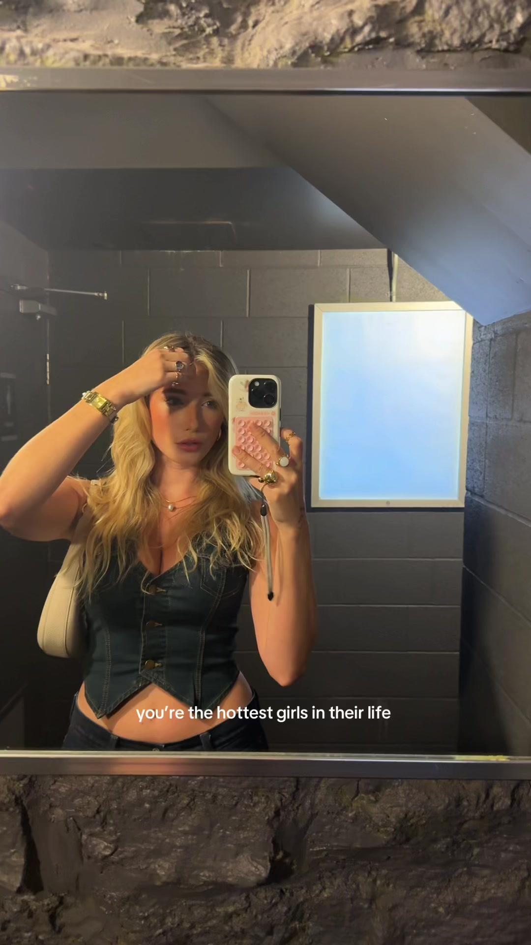 @Billie ✨