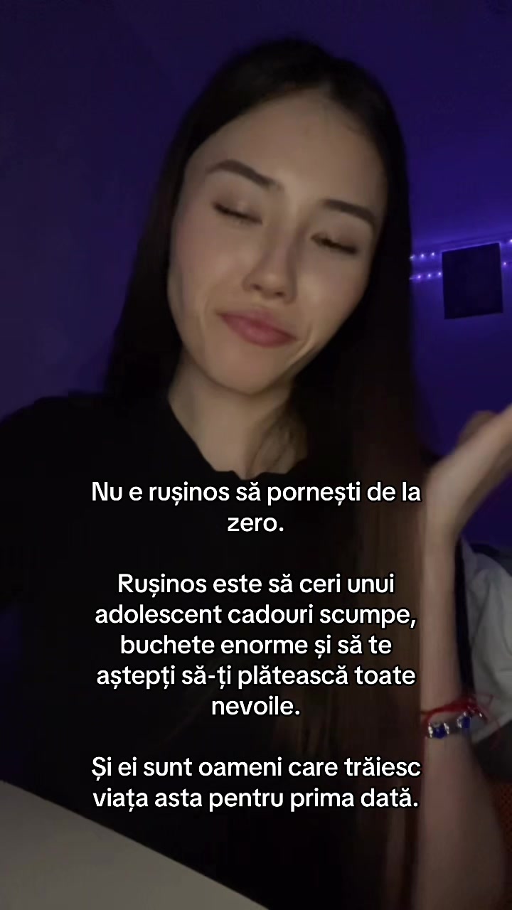 @s𖣂