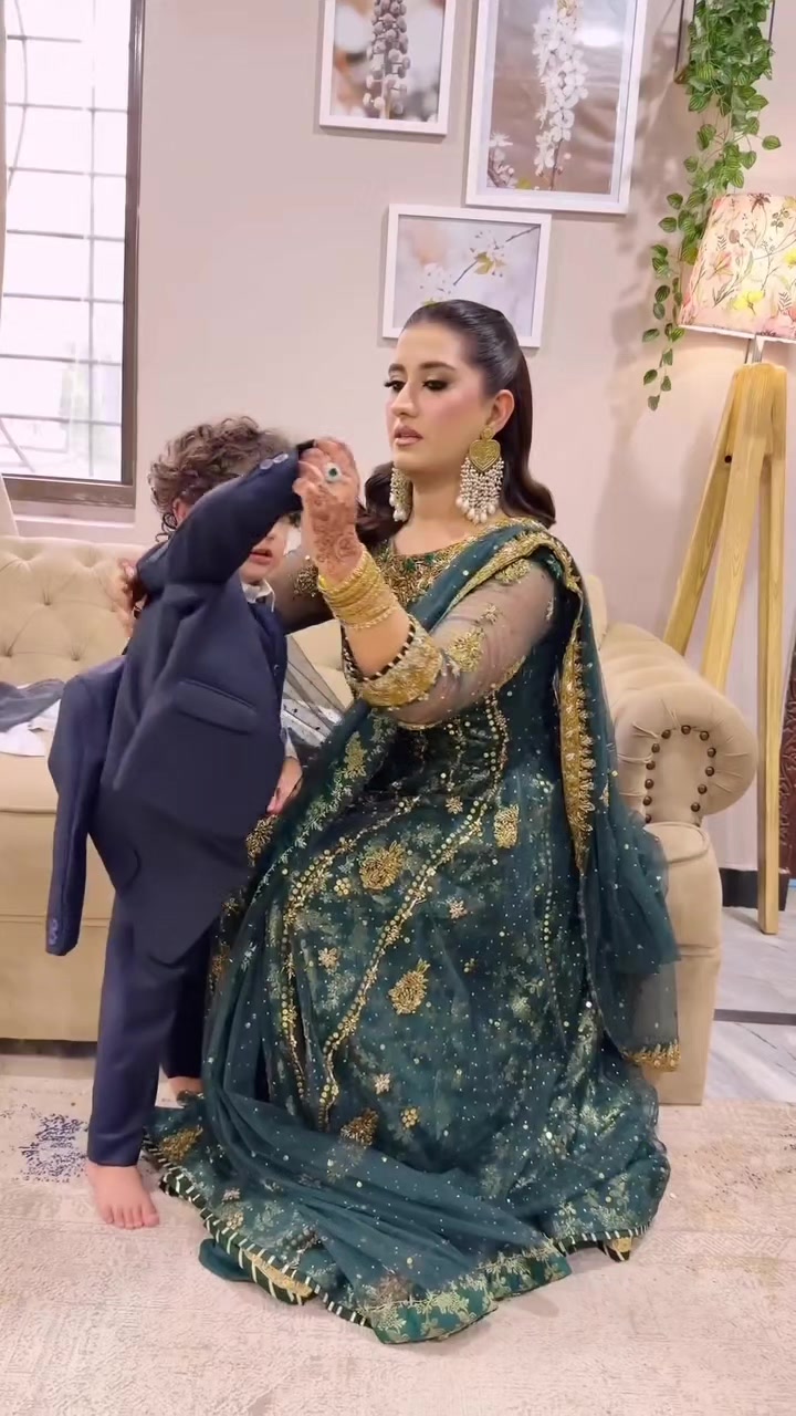 @bridal_house