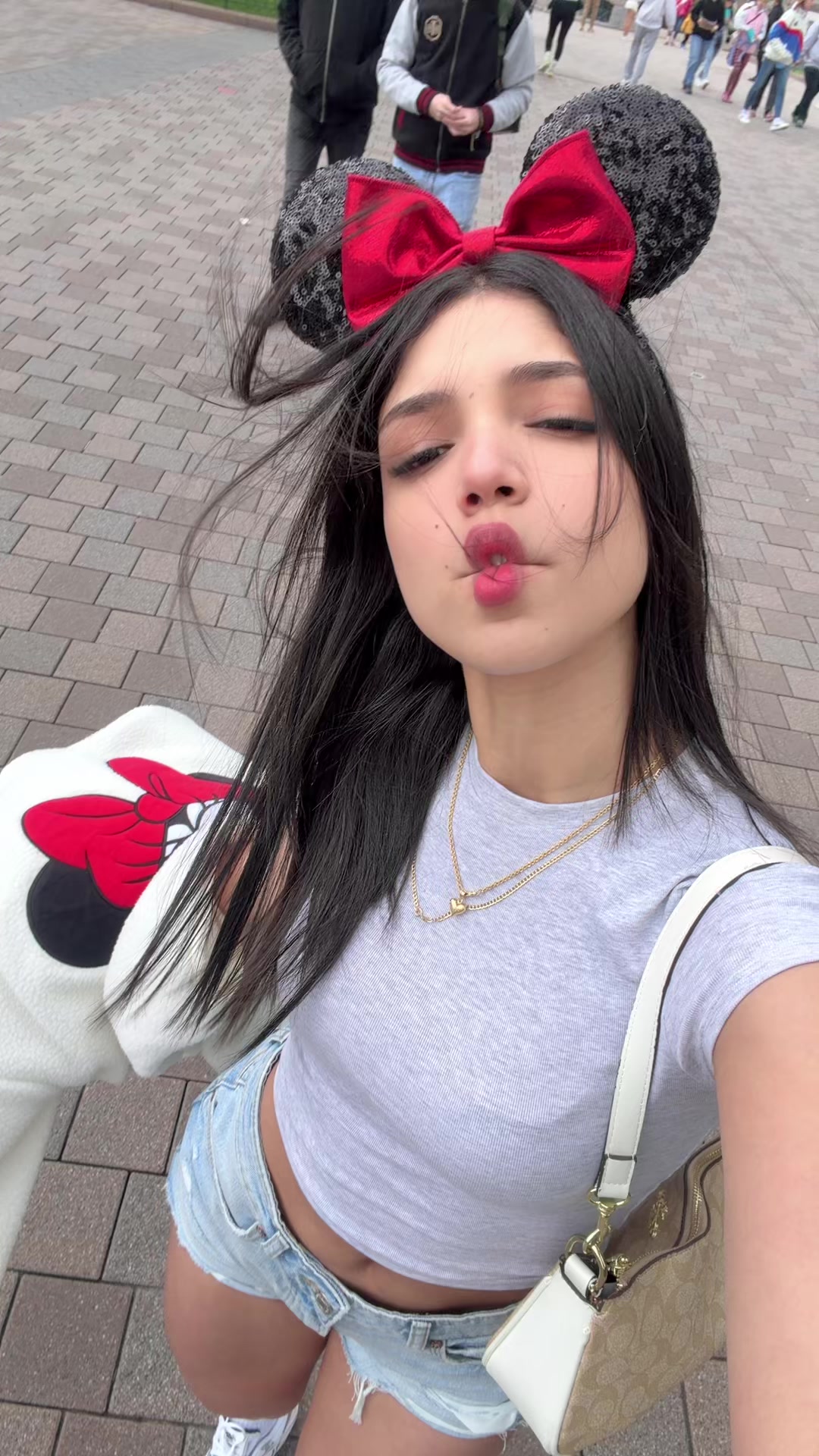 @Fernandita🦦