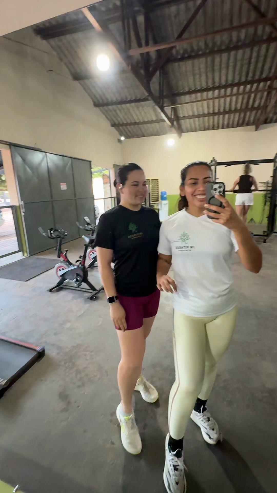 @Dra Jeannine Rivero