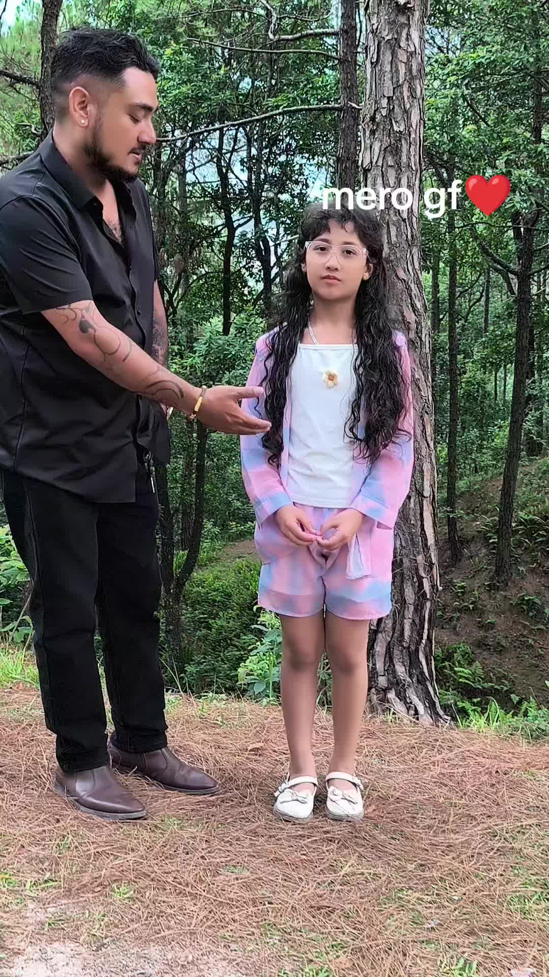 @Kavyaraj ❤️🦜🦜love birds