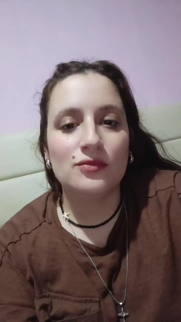 @May Brujita verde🔮