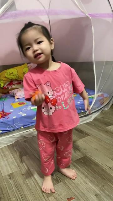 @Mẹ 2 b&eacute; &Yacute; Nh&acirc;n