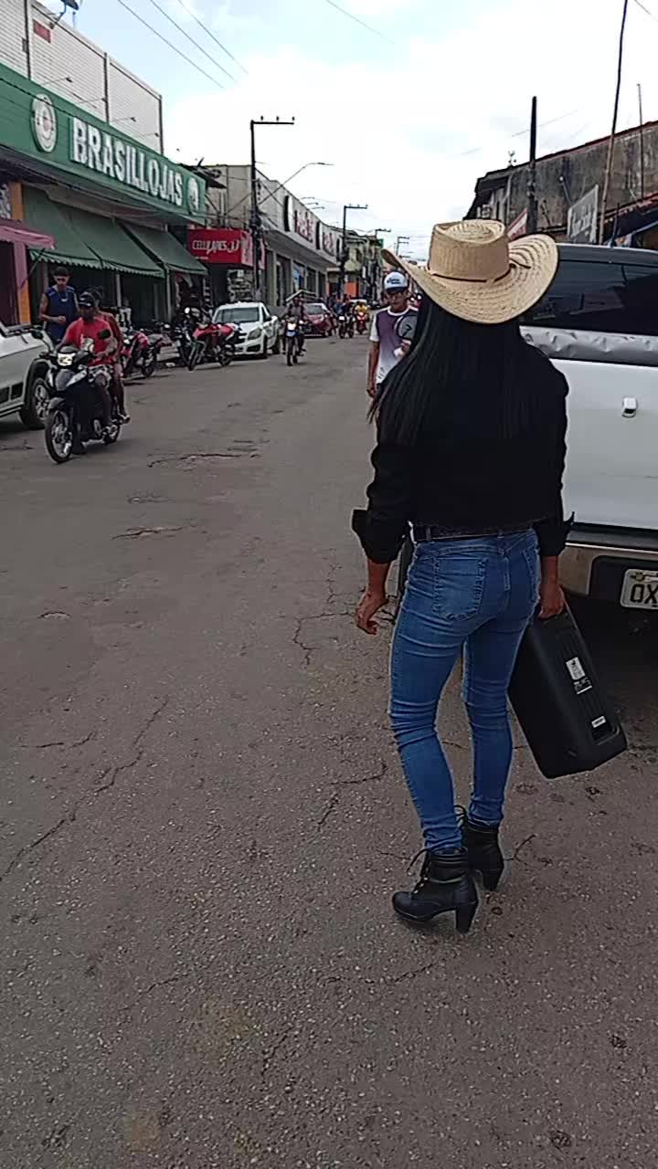 @Karla Valverde