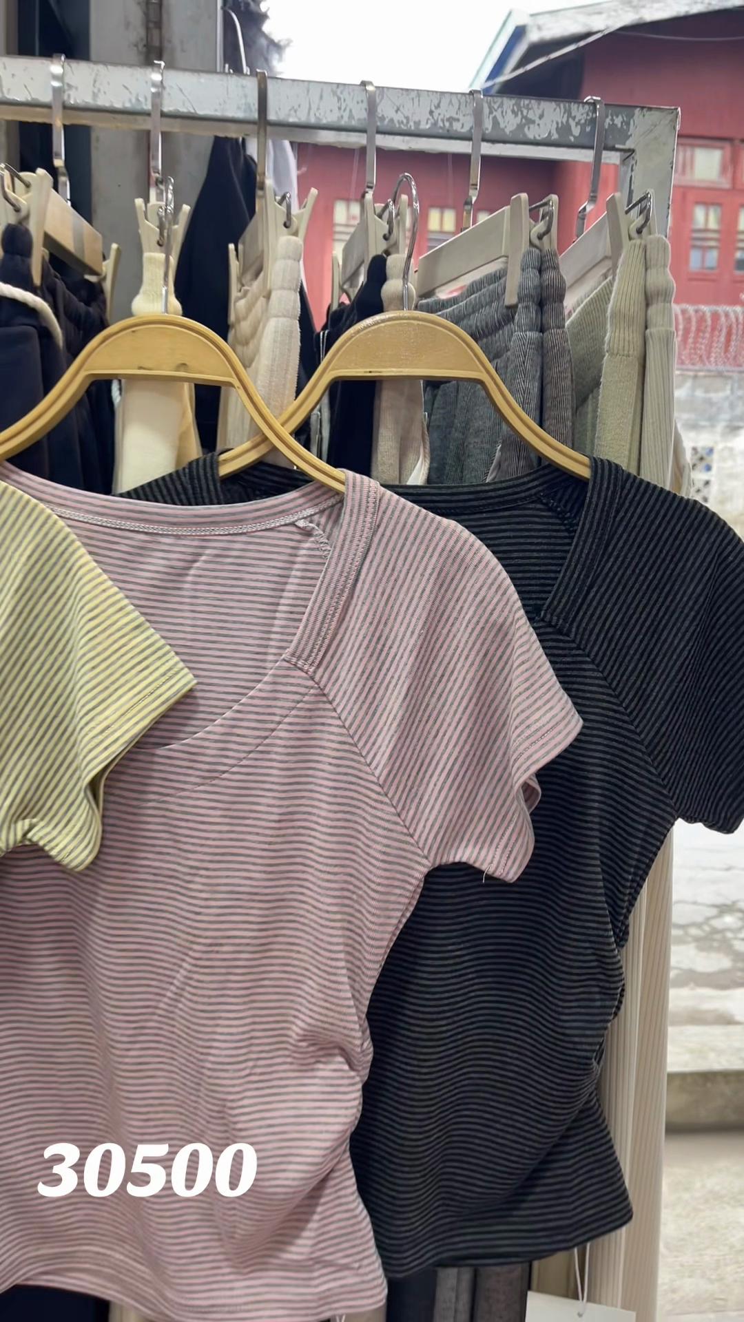 @Kit Kit Clothing(Tgi)