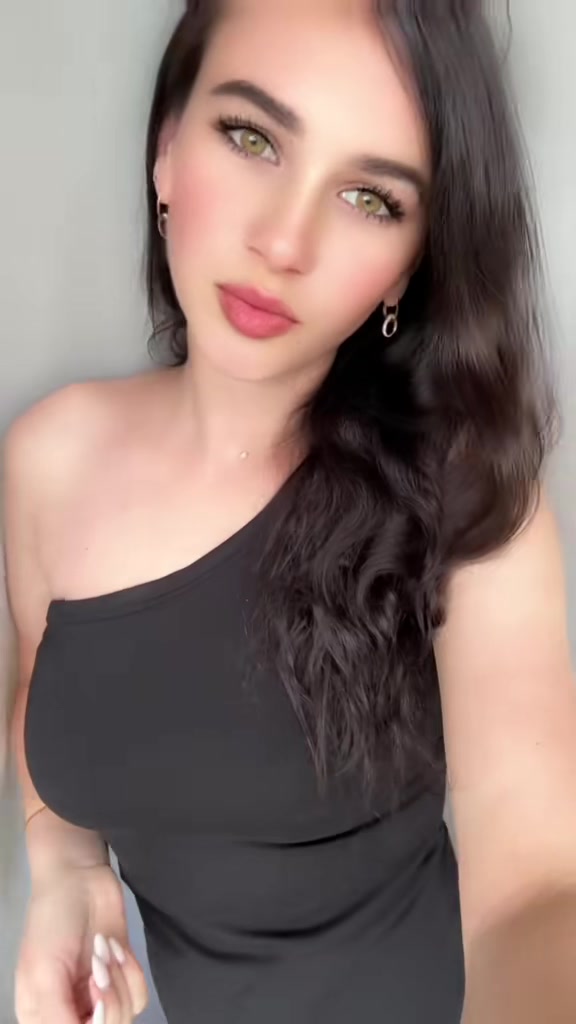 @Valintina