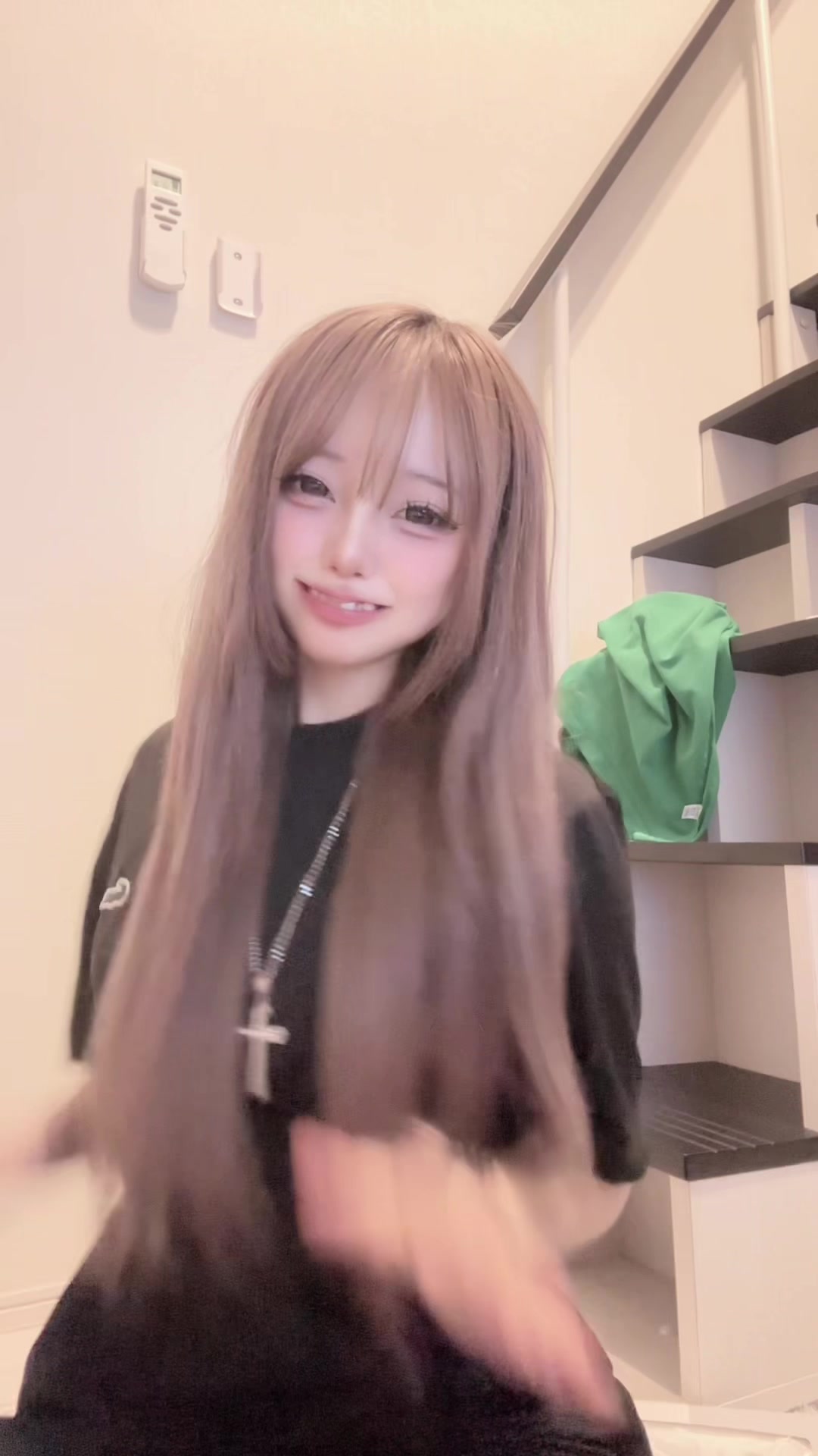 @현더이
