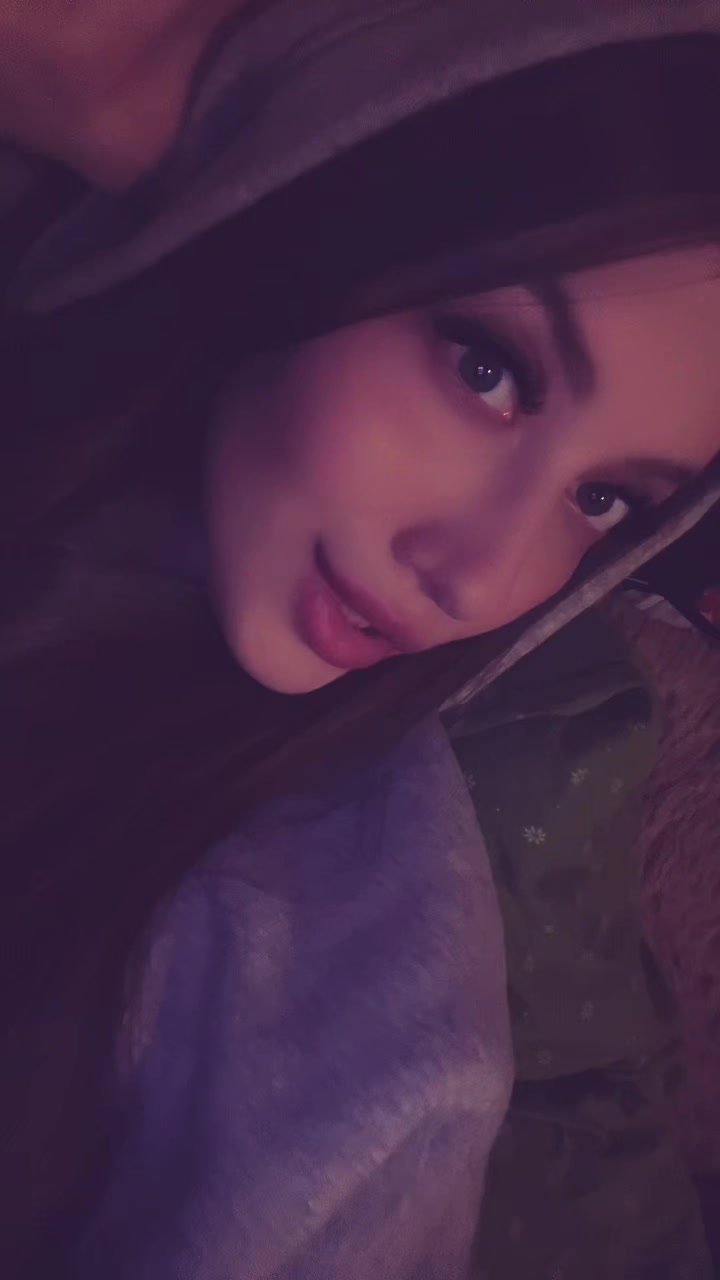 @Карина
