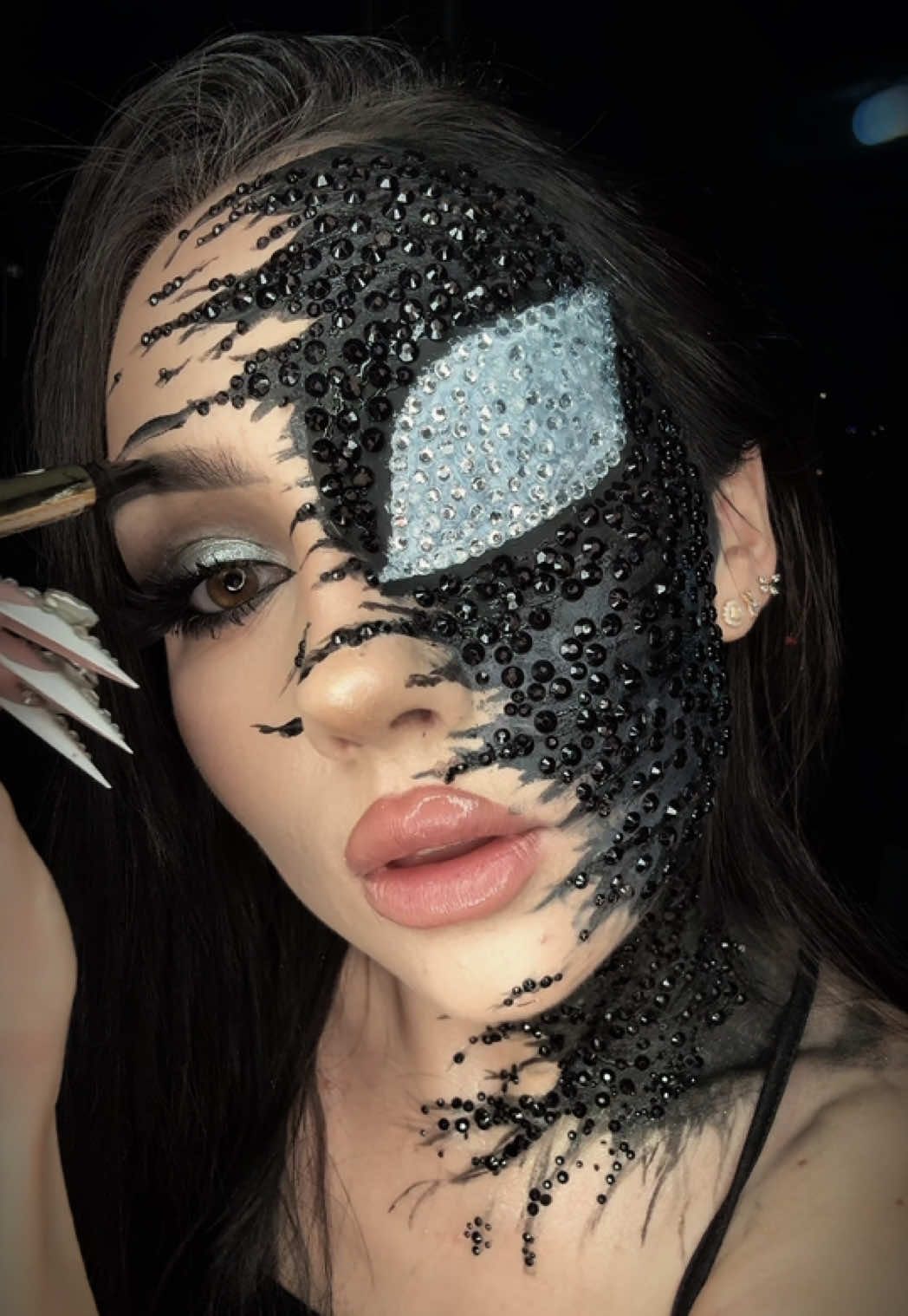@KORSAK_MUA