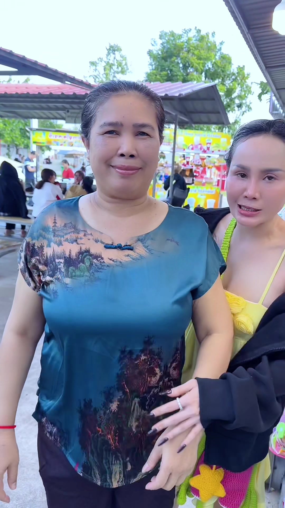 @Solinda-ស្រីកា