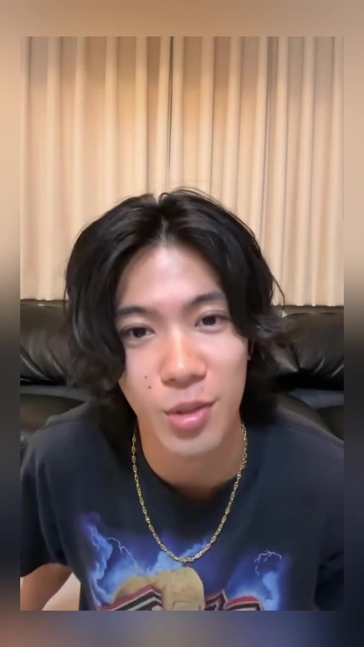 @m 🩵じぐ担です(・&forall;<)☆