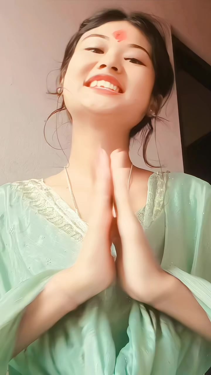 @❣️A A K U 🫶
