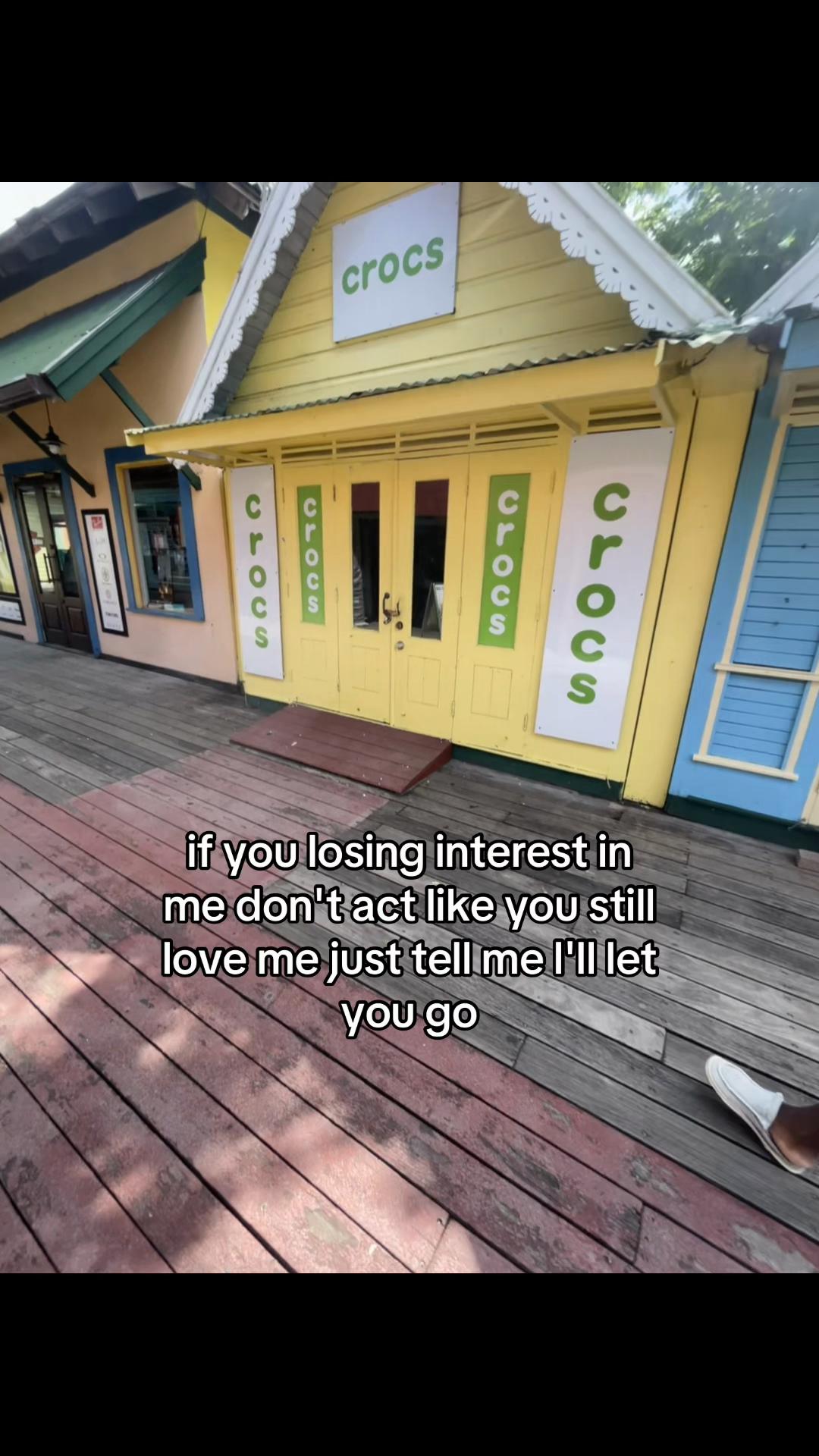 @𝙂𝙞𝙤 𝙌𝙐𝙊𝙏𝙀𝙎.🪫