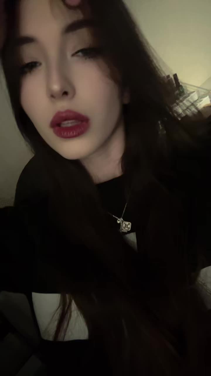 @xrosova