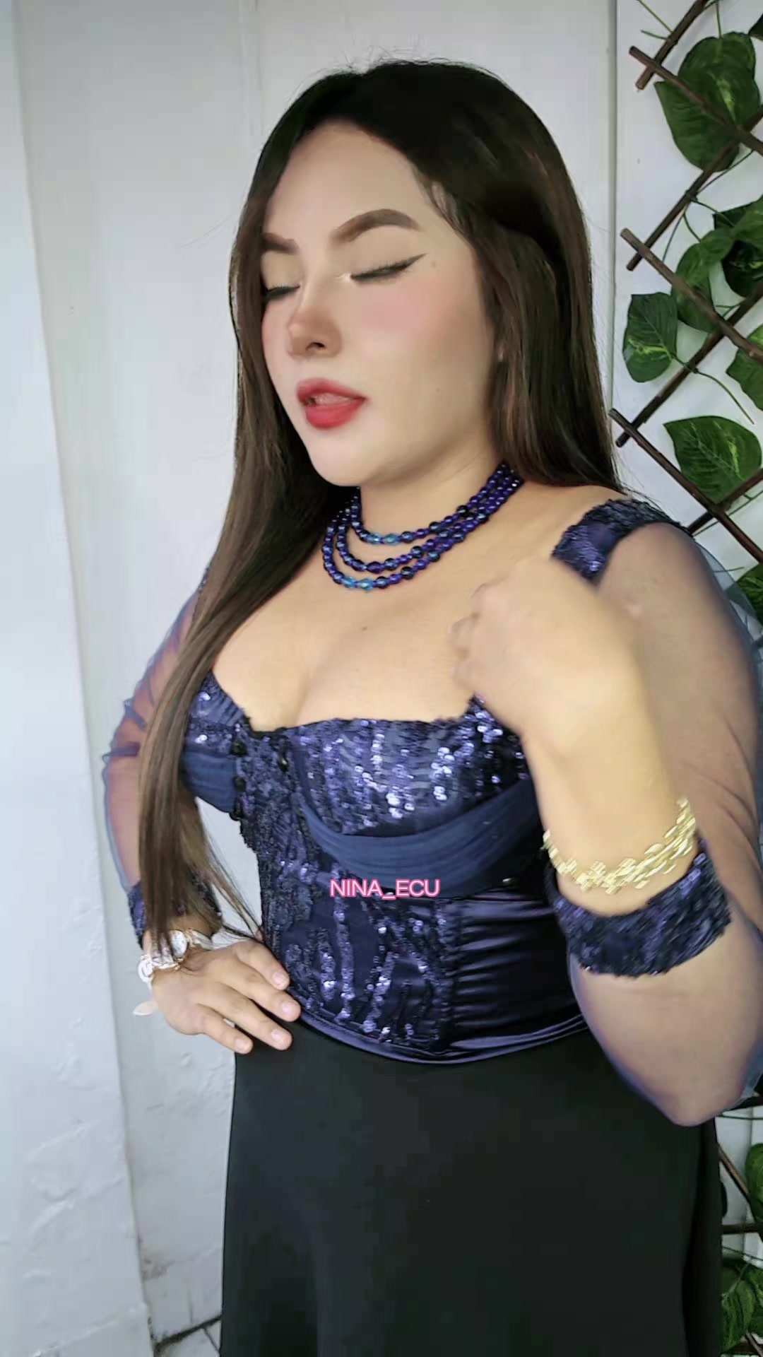 @Nina